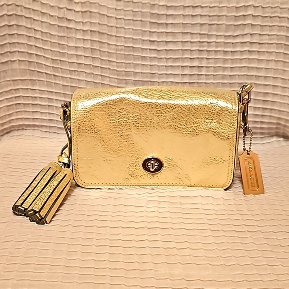 🎉SUPER SALE FOR- Coach 19908 Legacy Metallic Leather Penny Shoulder Crossbody💛